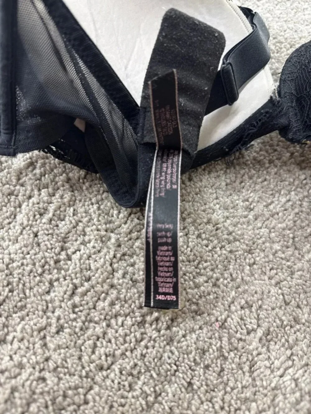 Lace Push-Up Bra with Logo Straps Black Size 34C